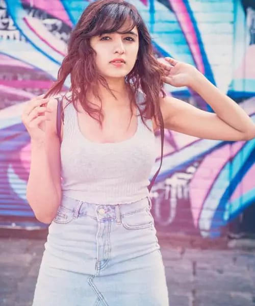 Neha College Call Girl in Kolkata