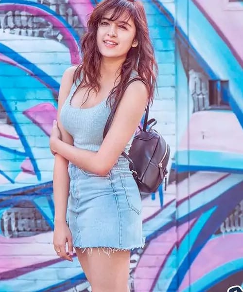 Neha College Girl Escorts in Kolkata